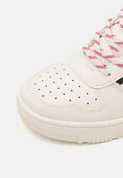 Friboo Sneakers Hoog - Off White -Friboo Winkel 0aa73f259caf4fc9b6e9578882fa4b11