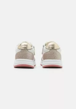 Friboo Sneakers Laag -Friboo Winkel 1b1700aef08244139fa47622d9d6597c