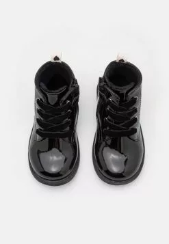 Friboo Korte Laarzen - Black 11 Friboo Korte Laarzen - Black -Friboo Winkel 1e7df7d2447e4f7d915119f27e474668