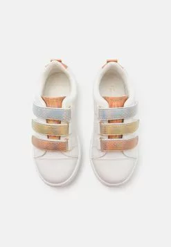 Friboo Sneakers Laag -Friboo Winkel 2da0caeb507d4414b4523dc4659b9a0f