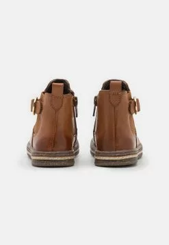 Friboo Leather - Korte Laarzen - Cognac -Friboo Winkel 2f3785f9c9f74627a1d34b18c816b39b