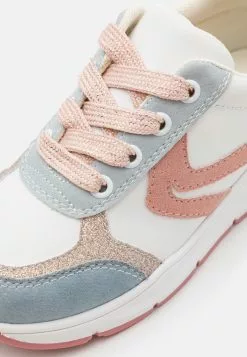 Friboo Sneakers Laag -Friboo Winkel 3d19b9756a534d9493295c6ff7034451