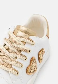 Friboo Sneakers Laag -Friboo Winkel 5505164fde1945d49682ed81821a514c