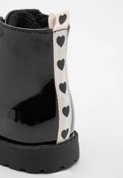 Friboo Korte Laarzen - Black 13 Friboo Korte Laarzen - Black -Friboo Winkel a224016b28df4fe0a9ab09d70070c8e8