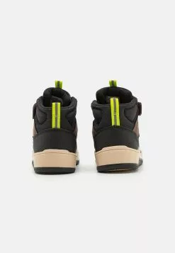 Friboo Sneakers Hoog - Brown 10 Friboo Sneakers Hoog - Brown -Friboo Winkel f13d5c208caa4f9786ccd327f31472dd